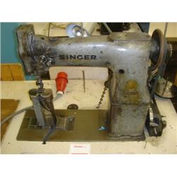 SINGER TWIN NEEDLE POST 138W101