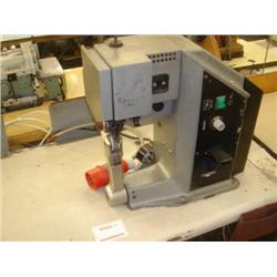 BU NO. 8 BACK SEAMER/TAPING MACHINE MODEL BUUR
