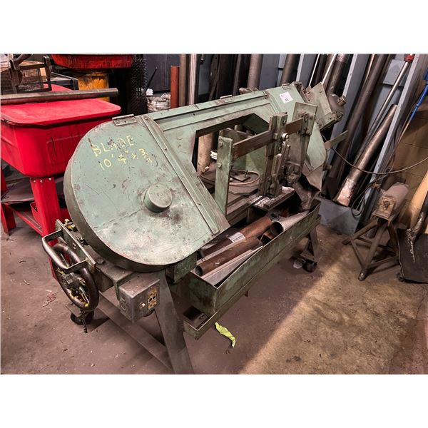 HORIZONTAL BAND SAW. MANUAL LIFT. 10'4 X3/4  BLADE ON WHEELS. 78  OVERALL LENGTH. 110V