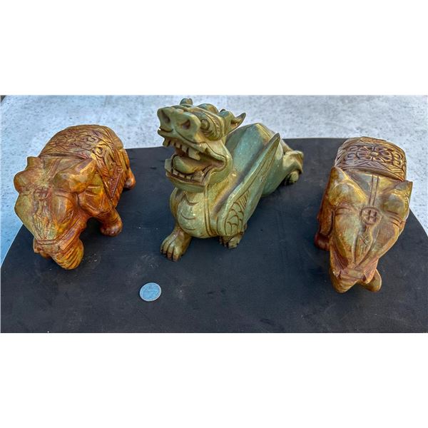 Carve Jadeite Elephants (2) and a Dragon    [171972]