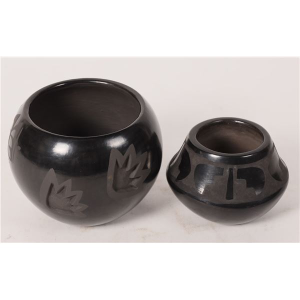 Santa Clara Black Pottery Duo    [168960]