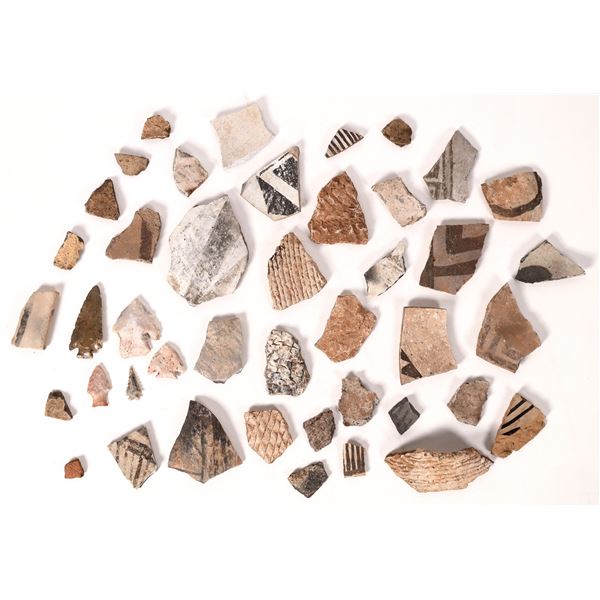 Pottery Shards and Points      [175765]