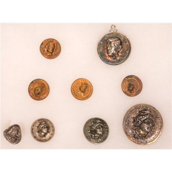 Pop-Out Repouse Coin Collection    [136197]