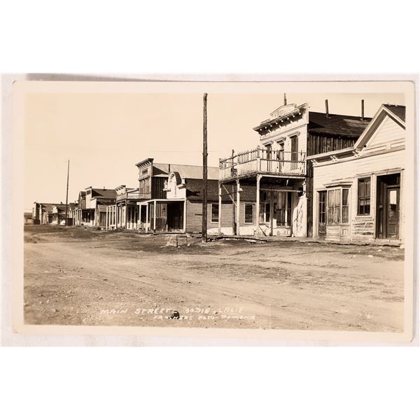 Main Street Bodie Real Photo Postcard    [175815]