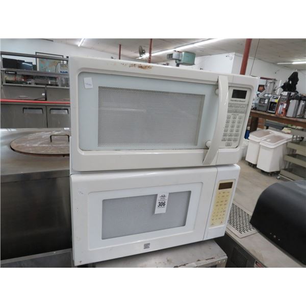 2-White Microwave Oven - 2 X $