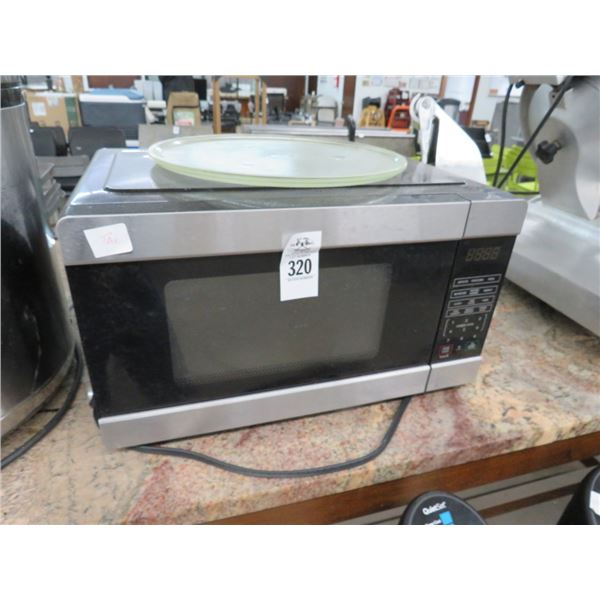 Black S/S Microwave Oven