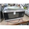 Image 1 : Black S/S Microwave Oven