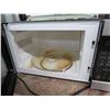 Image 2 : Black S/S Microwave Oven