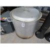 Image 1 : Oversized Stockpot w/Lid