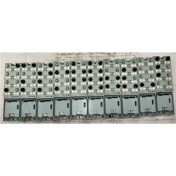 Lot of (10) Siemens #6ES7 141-3BH00-0XA0 Modules