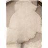 Image 3 : Fur Rugs