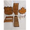 Image 1 : Wooden and Plastic Organizers