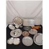 Image 1 : Decorative Metal Serving Trays and Plates