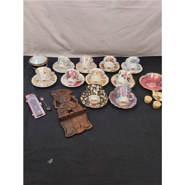 China Lot with Tea Spoons and Spoon Rack