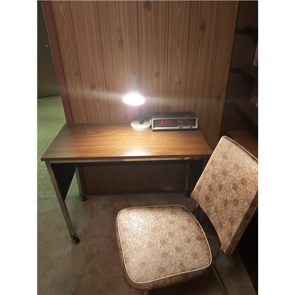 Desk with Lamp and Radio Clock