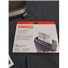 Image 2 : Staples 15 Sheet Cross Cut Shredder