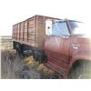 Image 5 : 1976 Dodge 600 Grain Truck, 14 Foot Metal Box, Dual Rear Wheels, 71,500 Miles, 2 Speed Axle, Running