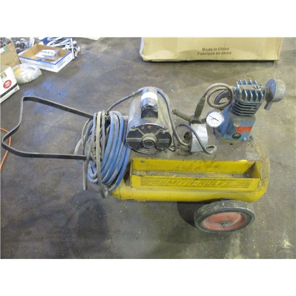 Smith Roles Air Compressor With Hose, Missing Pulley & Belt