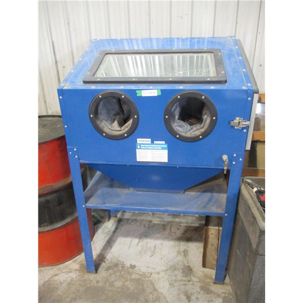 Power Fist Floor Model Sandblasting Cabinet