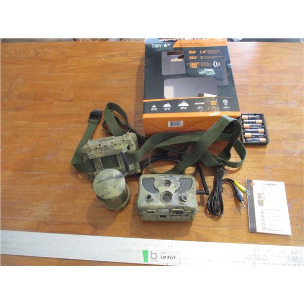 SpyPoint Wireless Trail Camera - In Box