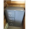 Image 1 : Metal Filing Cabinet With Key, Three Drawer, 27" x 16" x 40", Combination for the Safe Does Not Work