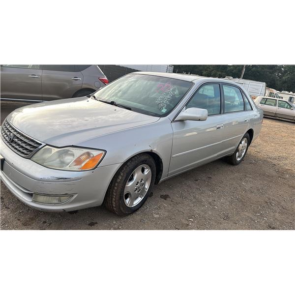 2004 Toyota Avalon