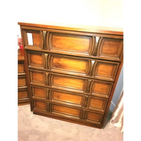 Vintage Highboy Cat C