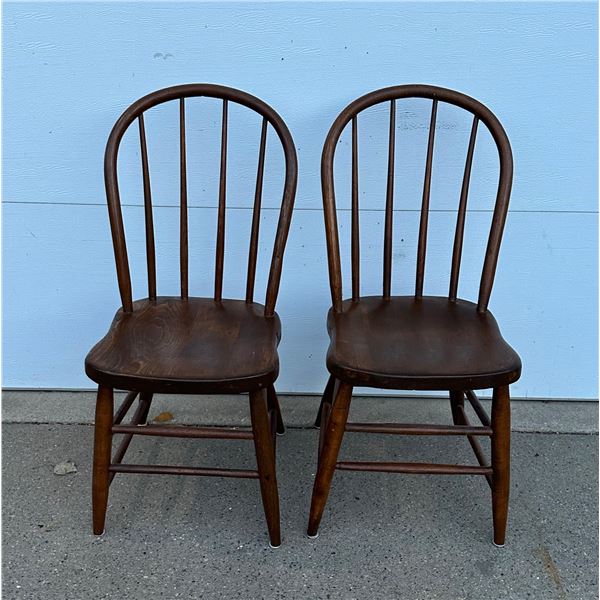 LOT - 2 WOODEN CHAIRS