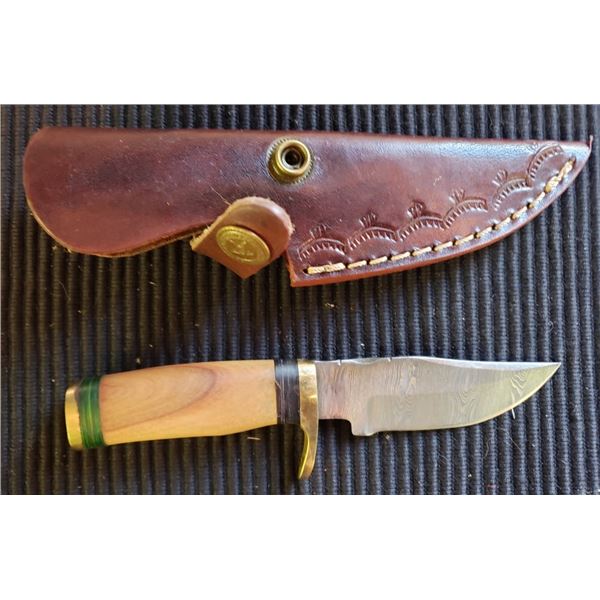 Hand Forged Damscus Steel Fixed Blade Knife