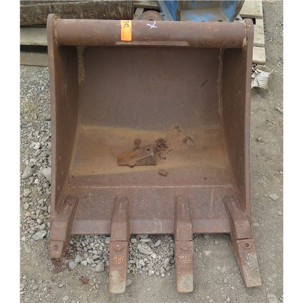 Machine Bucket Attachment 4 Teeth 23 W