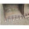 Image 2 : Kapolei:  CAT Machine Bucket Attachment 219-3389, 6 Teeth 35"W