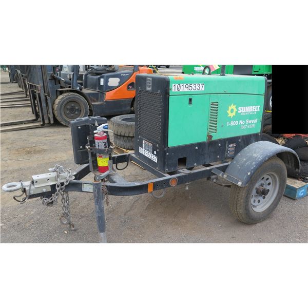Kapolei:  2019 Miller Trailerblazer 325 Welder (Starts & Runs - See Video), Needs Repair