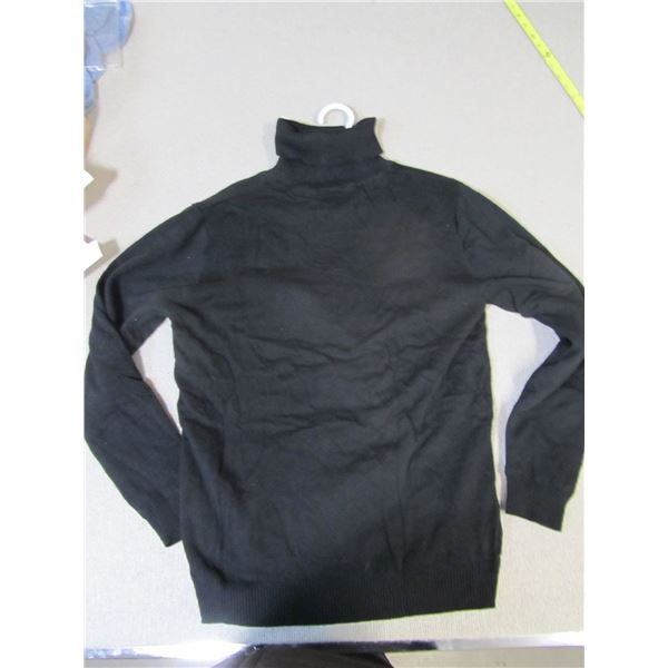 Turtle Neck Sweater with Fleece Inside