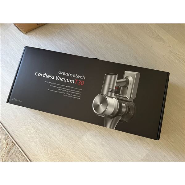 Dreametech T30 Cordless Vacuum Cleaner New in box