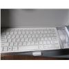 Image 2 : Wireless Keyboard and Mouse Set