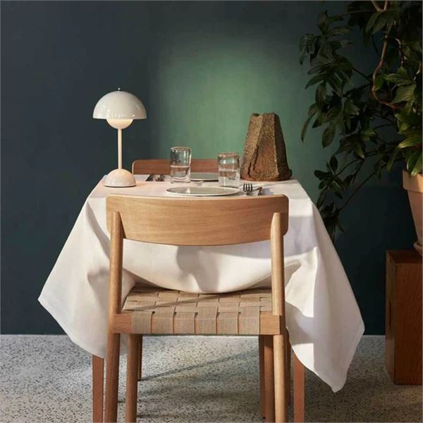 Flowerpot VP9 Portable Table Lamp Replica, 5 lighting modes, new, tested working, dark green