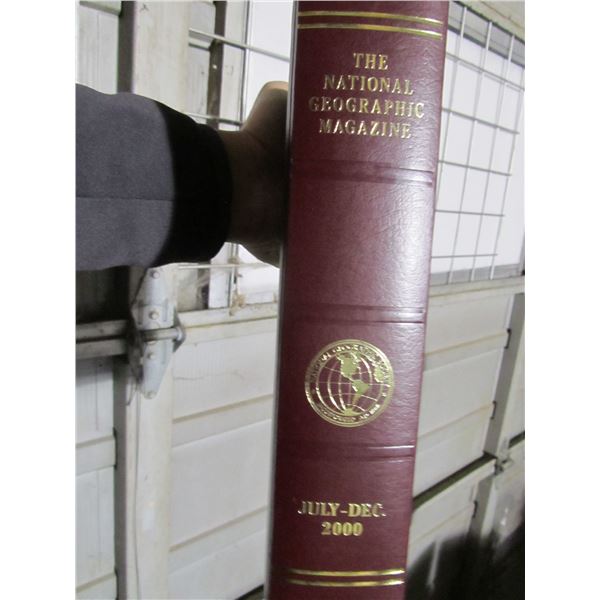 Vintage National Geographic Magazine Year 2000 July-December