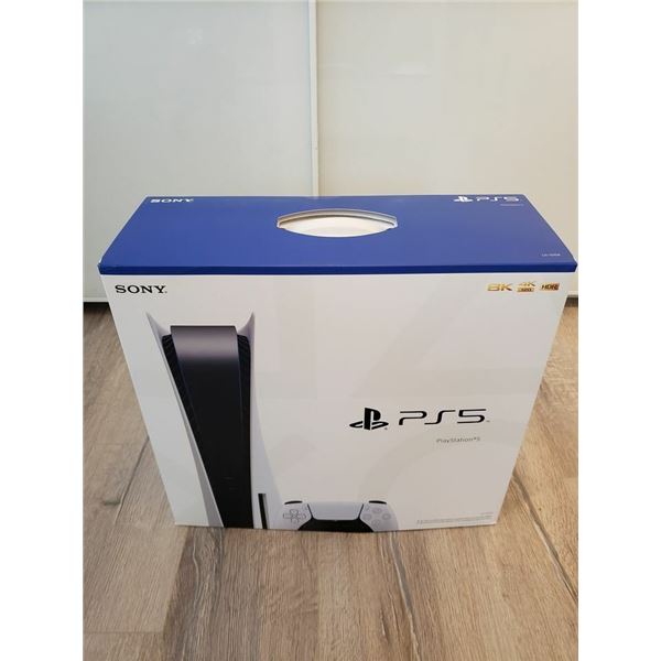 SONY PS5 NEW in box, standard disc version, not slim.