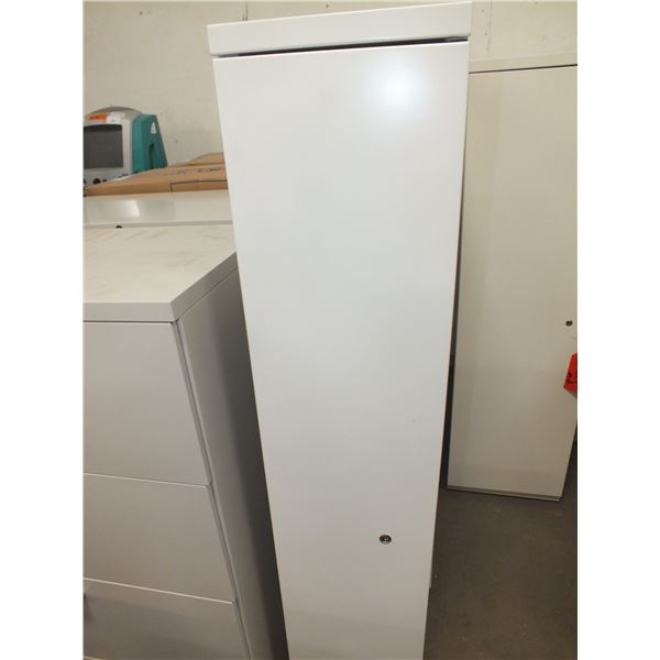 Single Door Metal Locker