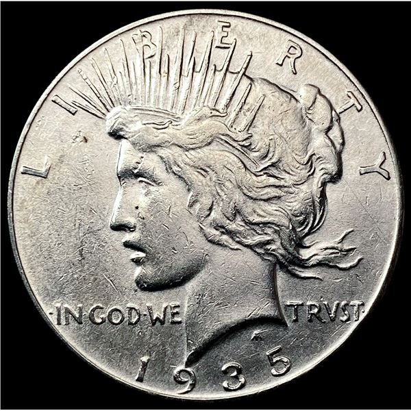 1935 Silver Peace Dollar CLOSELY UNCIRCULATED