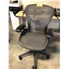 Image 1 : HERMAN MILLER AERON GRAPHITE FULLY ADJUSTABLE TASK CHAIR SIZE B, RETAIL PRICE $2,243