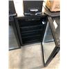 Image 2 : BLACK GLASS FRONT 24" X 18" X 19 BEVERAGE REFRIGERATOR