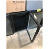 Image 2 : BLACK GLASS FRONT 24" X 18" X 19 BEVERAGE REFRIGERATOR