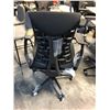 Image 4 : HERMAN MILLER EMBODY BLACK/GRAPHITE FULLY ADJUSTABLE GAMING CHAIR RETAIL PRICE $2,620