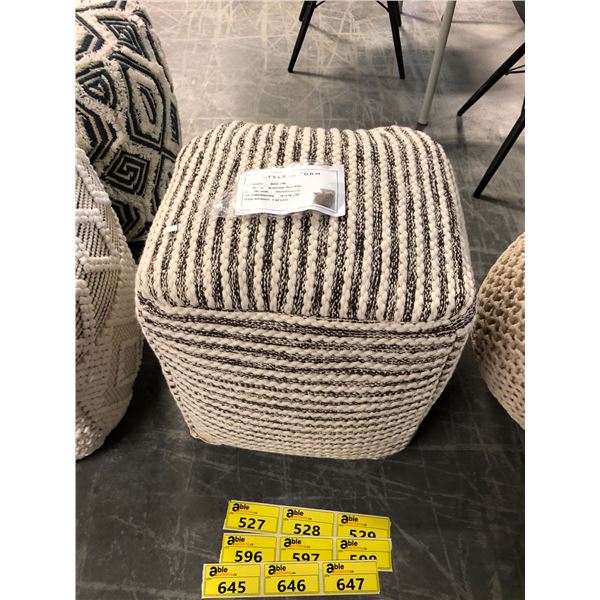 STYLE IN FORM BOHEMIAN WHITE/CHARCOAL PEEK POUF