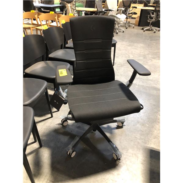 HERMAN MILLER EMBODY BLACK/GRAPHITE FULLY ADJUSTABLE GAMING CHAIR RETAIL PRICE $2,620