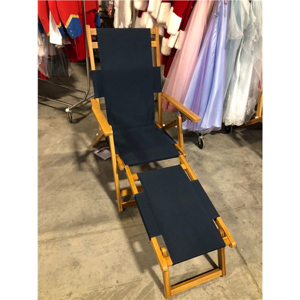 BLUE WOODEN FOLDING PATIO LOUNGE CHAIR