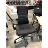 Image 1 : HERMAN MILLER EMBODY BLACK/CYAN FULLY ADJUSTABLE GAMING CHAIR (CONDITION ISSUES)