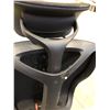 Image 2 : HERMAN MILLER VANTUM BLACK TASK CHAIR (CONDITION ISSUES)