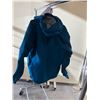 Image 2 : LADIES TEAL ARCTERYX GORETEX JACKET SIZE XL